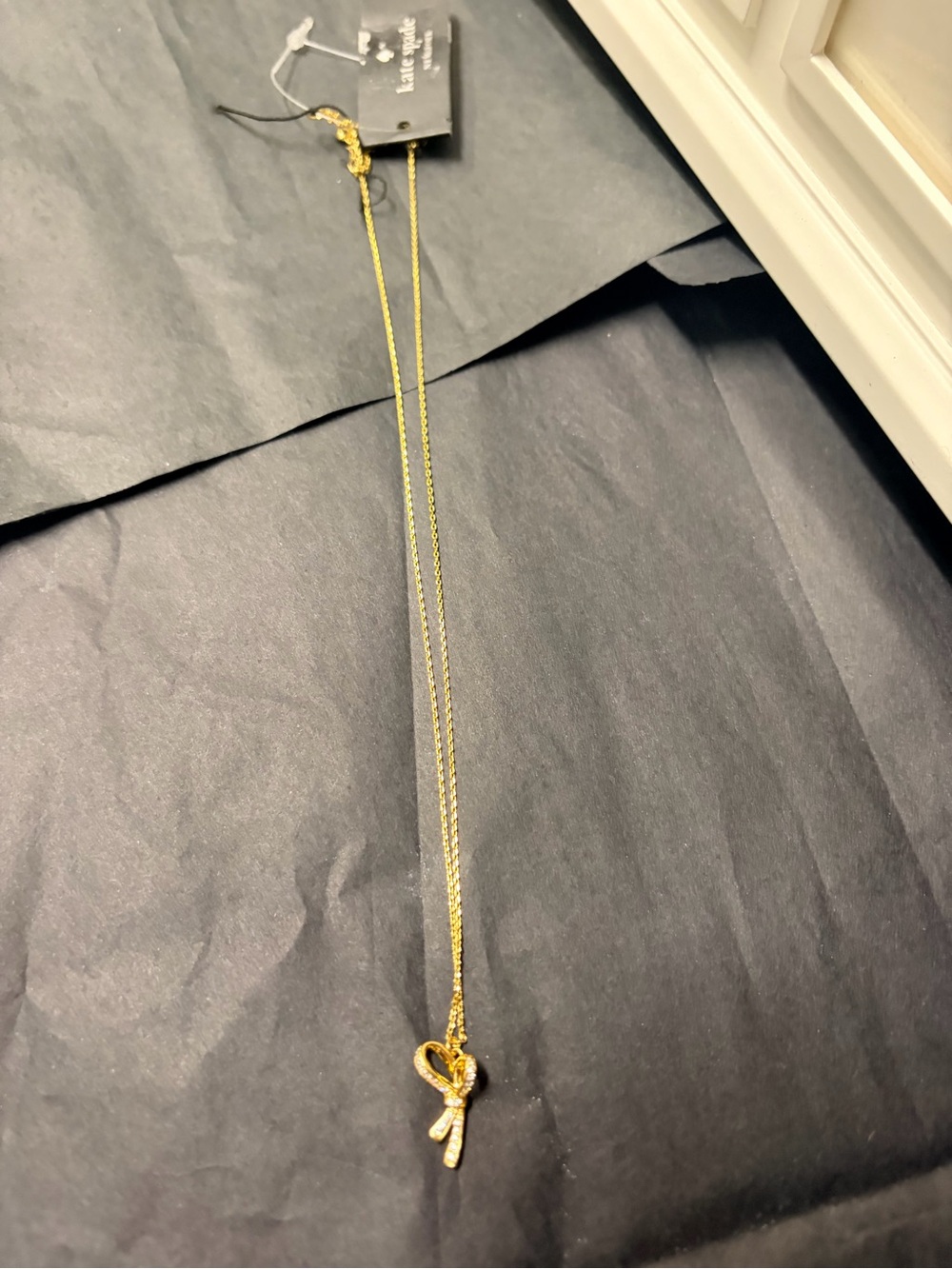 NWT kate spade 19 Inch Chain - Gold Bow Pendant Necklace with Crystals - Picture 3 of 8